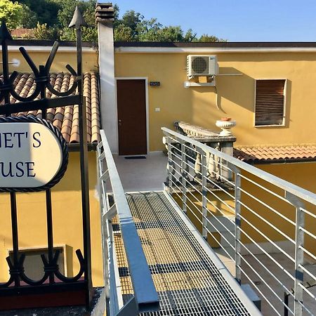 Juliet'S House Apartment Lettomanoppello Екстериор снимка