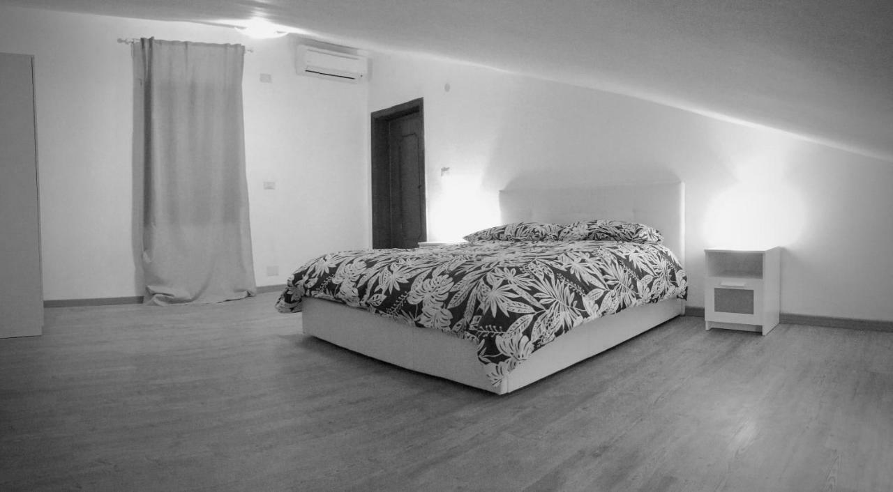 Juliet'S House Apartment Lettomanoppello Екстериор снимка